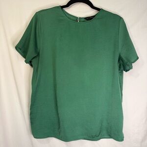 Banana Republic Essential Crew Neck Top